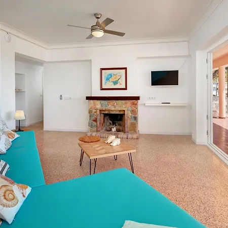 - Enjoytheseaincolonia We Rent From Sat To Sat, Except Winter Apartmán *